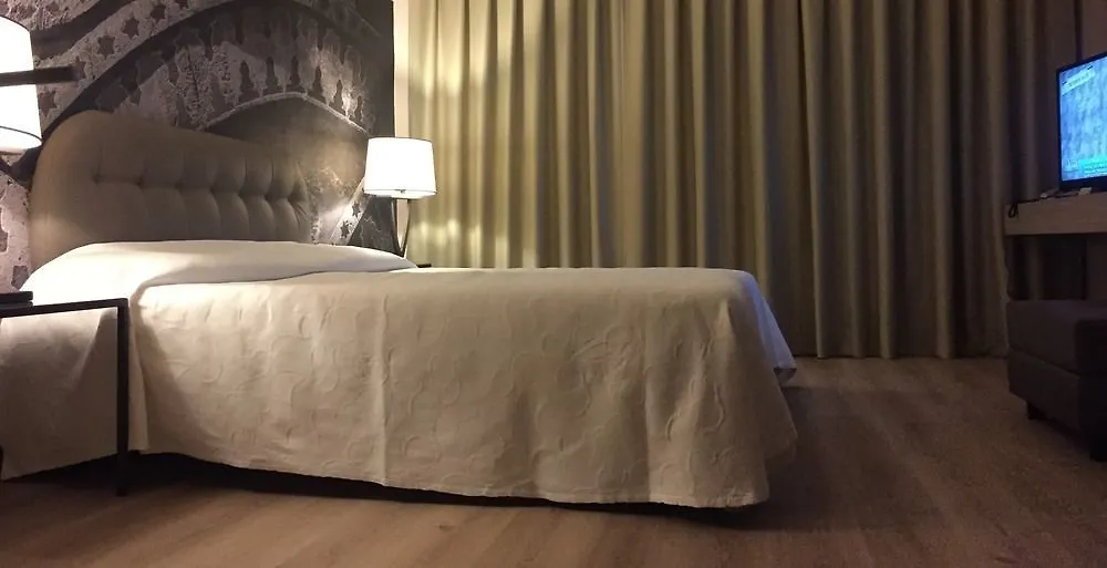Hotel Federico II Central Palace パレルモ 4*,  イタリア