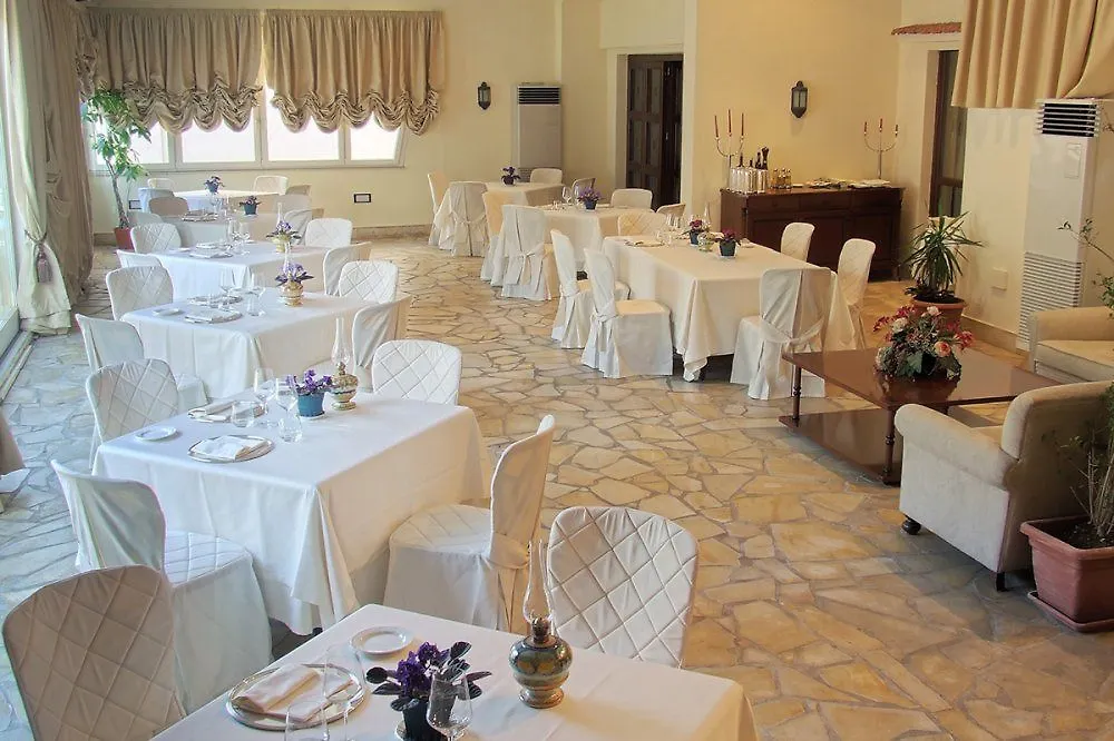 ****  Hotel Federico II Central Palace パレルモ イタリア